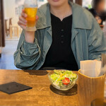 HAGI CAFE  - サラダ+ドリンク（追加料金なしでミニビールも選べる！）