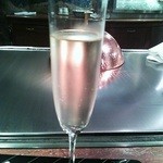 横浜うかい亭 - グラス・シャンパーニュ　ルイ・ロデレール