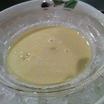 横浜うかい亭 - 冷製とうもろこしのスープ。
