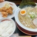 拉麺本家夢屋 - Cランチ（背脂）