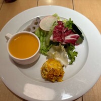 Osteria UVA RARA 横浜 - 
