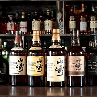 We also have a wide selection of alcoholic drinks such as wine and whiskey ◆ You are also welcome to use the bar only.