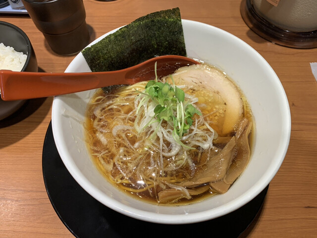 清水みなと 漁師丼の店>