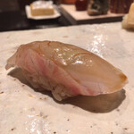 浅草 寿司清 - 真鯛　活〆