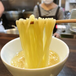 赤坂 らいもん - 盛岡冷麺　麺リフト