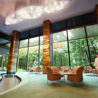 和の伝統美が息づいているモダンな空間でゆっくりと