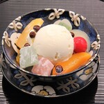 クリーム白玉あんみつ