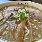 Takahashi Chuka Soba Ten - 煮干し系、リアル店舗で初めて。かなり美味い。そして酸味もあり最後まで呑めるスープ