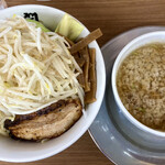Gattsuri Shokudou Dokamen - 濃厚つけ麺　大盛り　大油　野菜トッピング