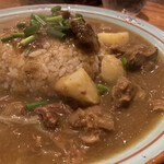 肉＆ワイン酒場 wai-wai - ランチメニューのカレーだが。