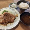 とんかつ屋九兵衛 - ロース生姜焼き定食