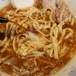 ラーメン二郎 - 赤酢投入～♪