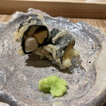 天ぷら浅沼 - 小柱海苔巻き