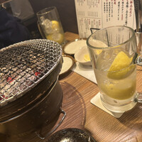 炭火焼肉ホルモン うしごろ 中目黒店 -  炭火焼肉ホルモン うしごろ 中目黒店 -
