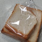 ザ・ベイカー - レジ横の「ご自由にどうぞ」のパン耳