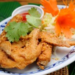 Thai-style fried chicken dish