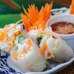 Thai spring rolls with shrimp