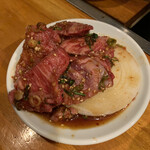 焼肉ホルモン 万千 - 