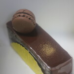 クレア モモン - ケーキ