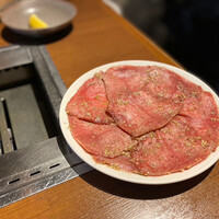 焼肉うしごろ 表参道店 - 極みタン