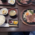 鉄板居酒屋 京とんちん亭 - 