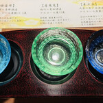 宿中屋 - 【地酒飲み比べセット】¥1.100・腰吉井（吉野酒造 千葉県勝浦市）・寿萬亀（亀田酒造 千葉県鴨川市）・木戸泉（木戸泉酒造 千葉県いすみ市）