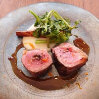 Peace - お肉料理(千葉ダイヤモンドポーク肩ロース炭火焼き)