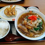 餃子の王将 - 豚とろラーメン