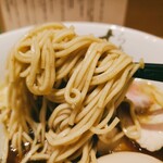 らぁ麺すみ田 - 食べこたえある麺