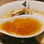 らぁ麺すみ田 - クリアなスープ