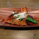 豊洲直送鮮魚と釜飯 二代目 魚義 - 金目鯛煮魚1,529円