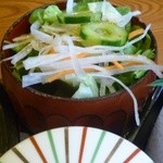 슌사이 코민카 유루리 - みそすき御膳のサラダ