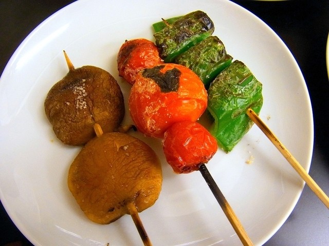 移転 カミヤ 上野 もつ焼き 食べログ