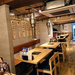 Taishuu Yakiniku Kounan Seinikuten - 2F店内