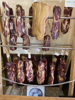 Chozumeya Karuizawa Messe Ten - 看來這裡也能製作生火腿！