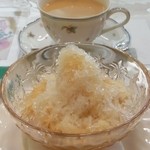 マユールティールーム - 紅茶のかき氷（アッサム）ドリンクセット 570円