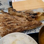 魚菜はざま - マグロのカマ焼き