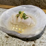 Kushidokoro Kobayashi - 本日の酒のあて：鯛の餡かけ寿司