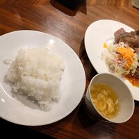 キャトルラパン 北梅田 - ステーキランチ(1枚半) 202304