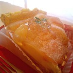 Le Lis - 旬の桃のパイ