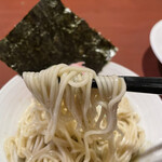 酒肴場 屯 - 山菜ペーストの味付けは爽やか