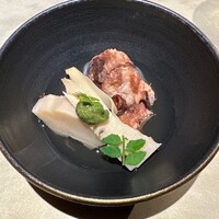 鮨shizuku 西天満 - 明石のタコと筍の炊き合わせ