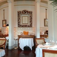 ベラ・ルーサ - リゾート気分を味わえる、店内。