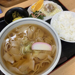 おかだうどん - きしめん定食　¥700(税込)