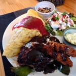 GOHAN-YA あたしんち - お任せプレート1,800円(税込)。