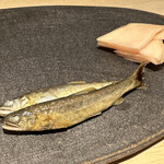 Sushi Ochiai - 稚鮎　南蛮漬け