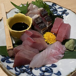 炉端と日本酒 魚丸 - 