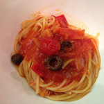カフェ&ダイニング エーデル - トマトとクリームのパスタ