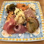 ピッツェリア・スクニッツォ・ダ・シゲオ - 前菜の盛り合わせ 900円