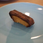 ラトリエ ドゥ ノノ - 試食 カヌレ